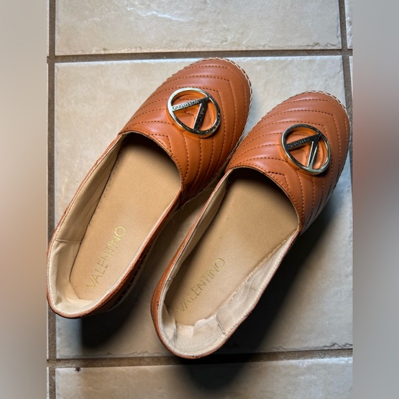 Valentino by Mario Valentino Women’s Sz-39 Espadrille  Shoes Pre-owned - Picture 1 of 5